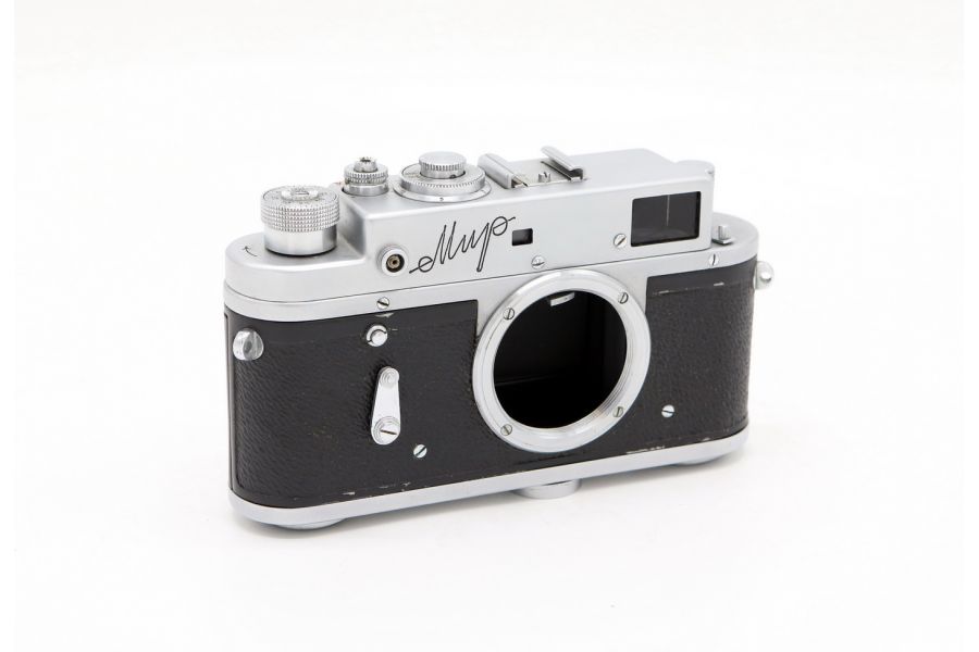 Фотокамера компактная Мир body (СССР, 1960)