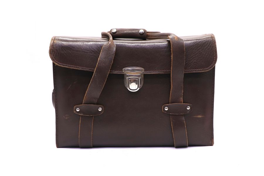 Кожаный коричневый кофр для фототехники (СССР)