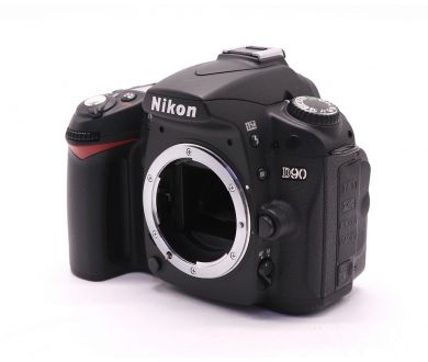 Фотоаппарат Nikon D90 body (пробег 380 кадров)