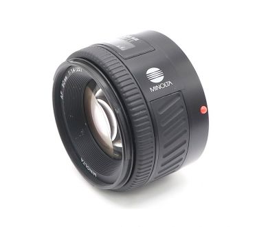 Цифровой объектив Minolta AF 50mm f/1.4 (22)