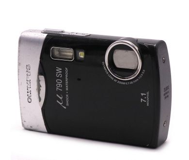 Компактная цифровая камера Olympus Mju 790 SW