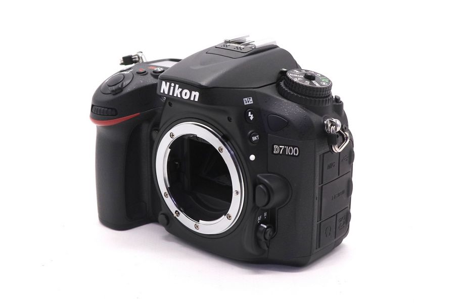 Камера Nikon D7100 body (пробег 4335 кадров)