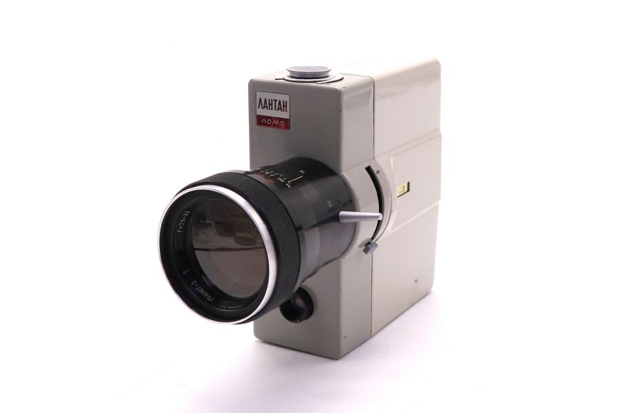 Кинокамера советская Ломо Лантан (СССР, 1973)