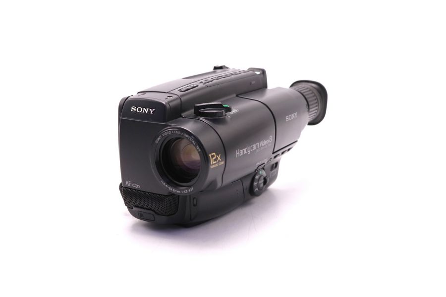 Видеокамера формата PAL Sony CCD-TR440E (Japan)