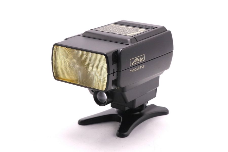 Автоматическая фотовспышка Metz Mecablitz 32 MZ-3