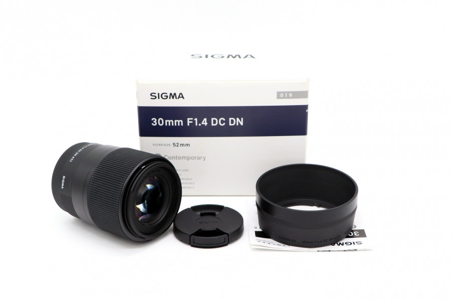 Новый Sigma AF 30mm f/1.4 DC DN Contemporary Sony E в упаковке