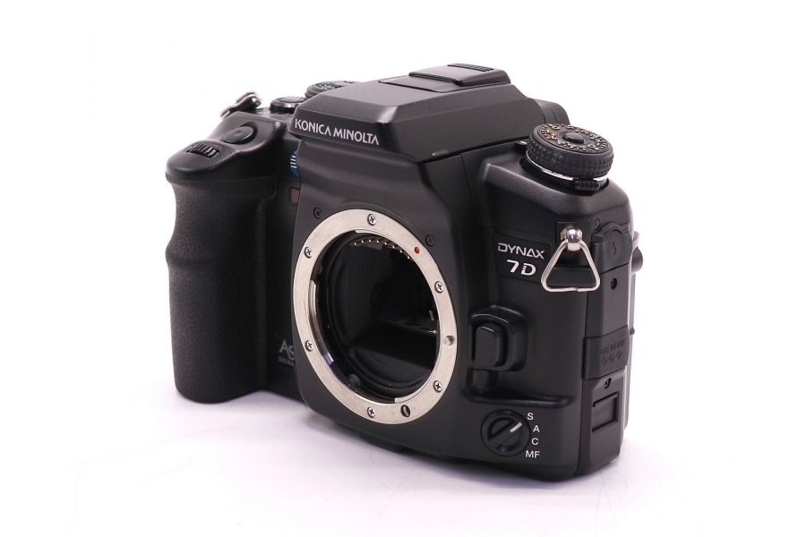 Зеркальная фотокамера Konica Minolta Dynax 7D body