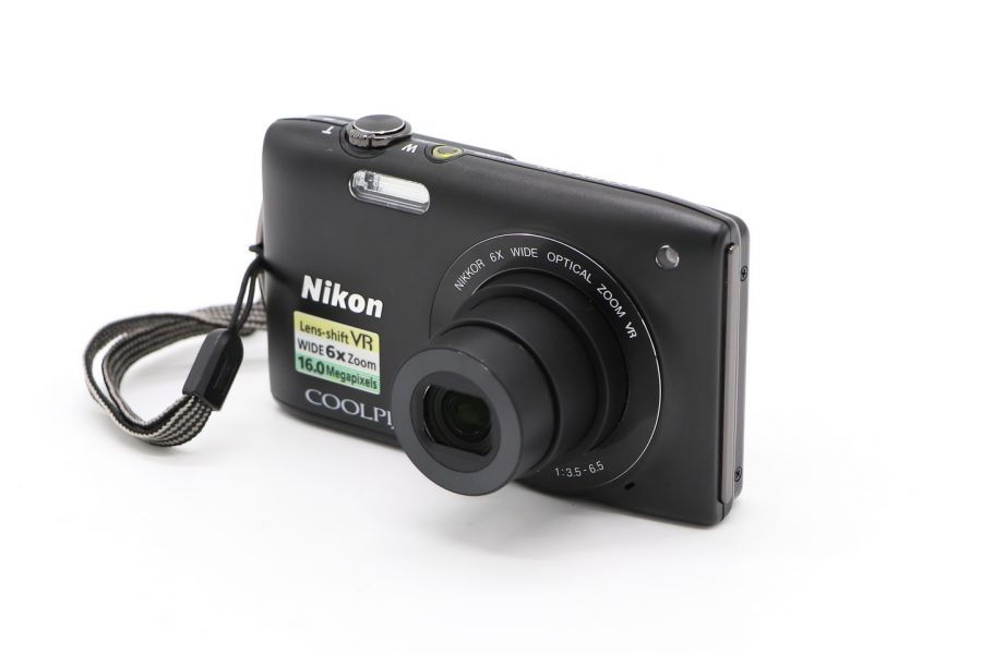 Фотоаппарат компактный Nikon Coolpix S3300
