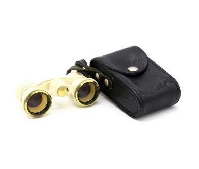 Бинокль театральный 2,5х60 белого цвета (СССР)