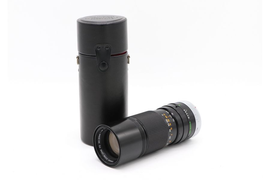 Мануальный объектив Canon FD 100-200mm f/5.6 S.C.