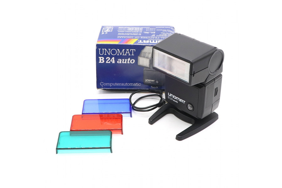 Черная фотовспышка Unomat B24 Auto в упаковке