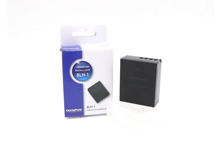 Аккумулятор Olympus BLH-1 Lithium ion в упаковке