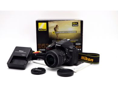 Nikon D5300 kit в упаковке (пробег 4665 кадров)