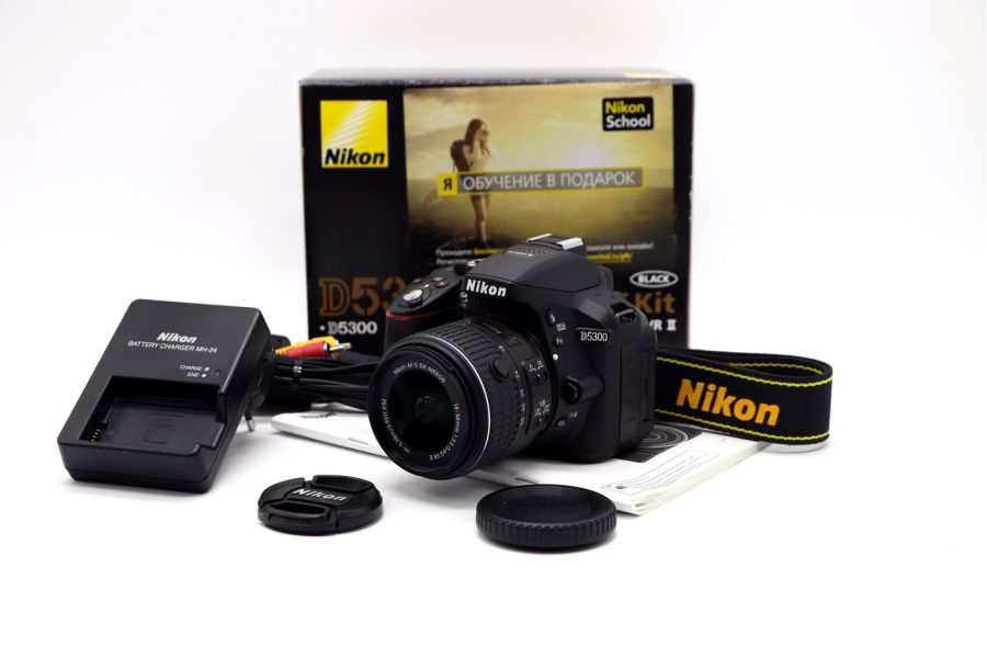 Nikon D5300 kit в упаковке (пробег 4665 кадров)