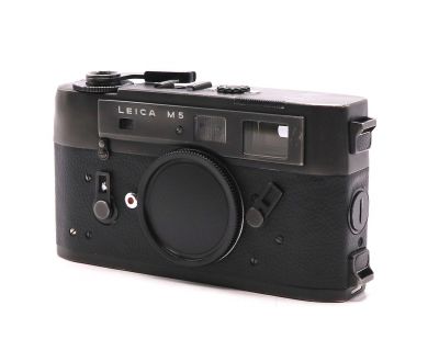 Малоформатный фотоаппарат Leica M5 body