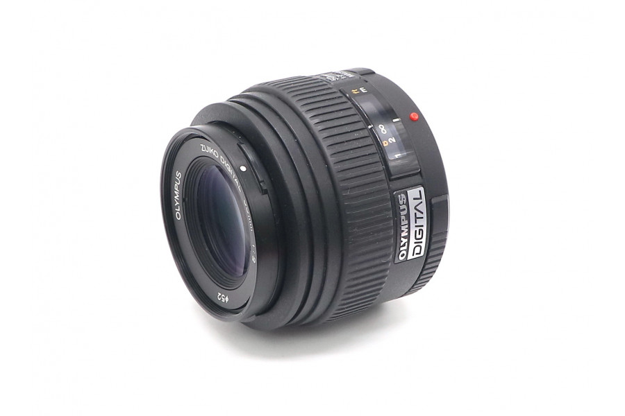 Объектив Olympus Zuiko Digital ED 50mm f/2 Macro
