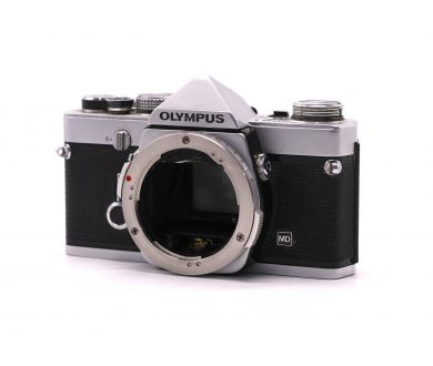 Зеркальный фотоаппарат Olympus OM-1 body