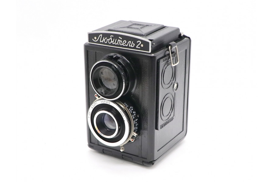 Советский фотоаппарат Любитель-2 тонкая надпись