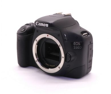Камера Canon EOS 550D body (пробег 4660 кадров)