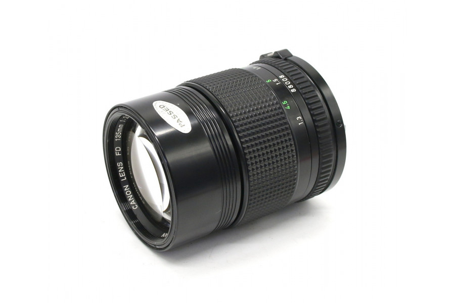 Мануальный объектив Canon FD 2.8/135mm (Japan)