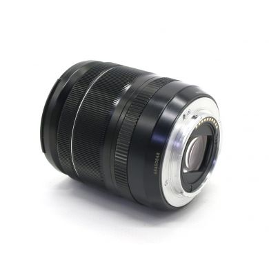 Fujifilm XF 18-55mm F2.8-4 R LM OIS с байонетом X