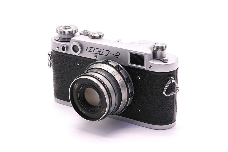 Плёночная советская камера Фэд 2 + Индустар-61