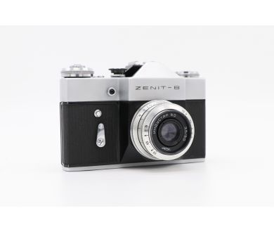 Фотокамера Зенит В + Индустар-50 (СССР, 1972 г.)