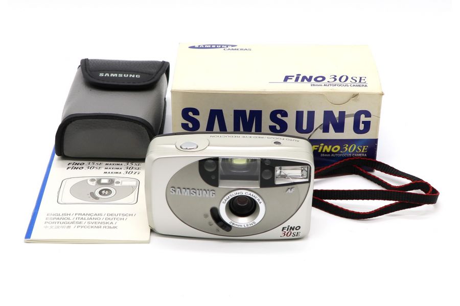 Компактная камера Samsung Fino 30SE в упаковке