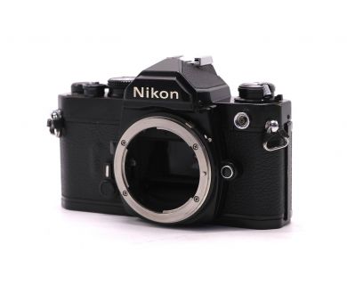 Фотоаппарат зеркальный пленочный Nikon FM body