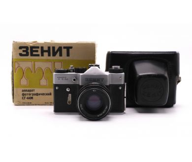 Фотокамера Зенит ТТЛ kit silver в упаковке (СССР, 1982)