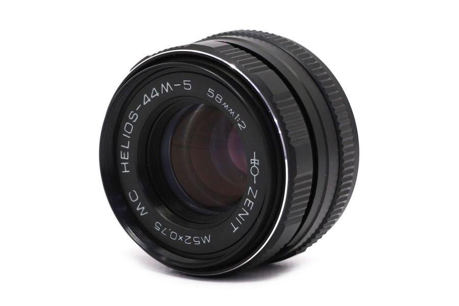 Советский объектив Гелиос-44М-5 МС 2/58 М42