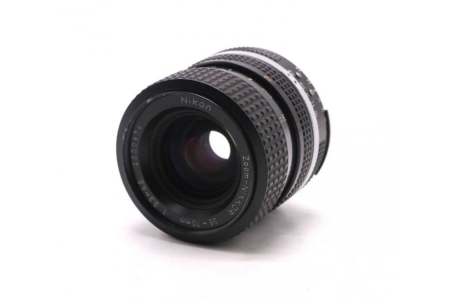 Объектив Nikon 35-70mm f/3.3-4.5 Zoom-Nikkor