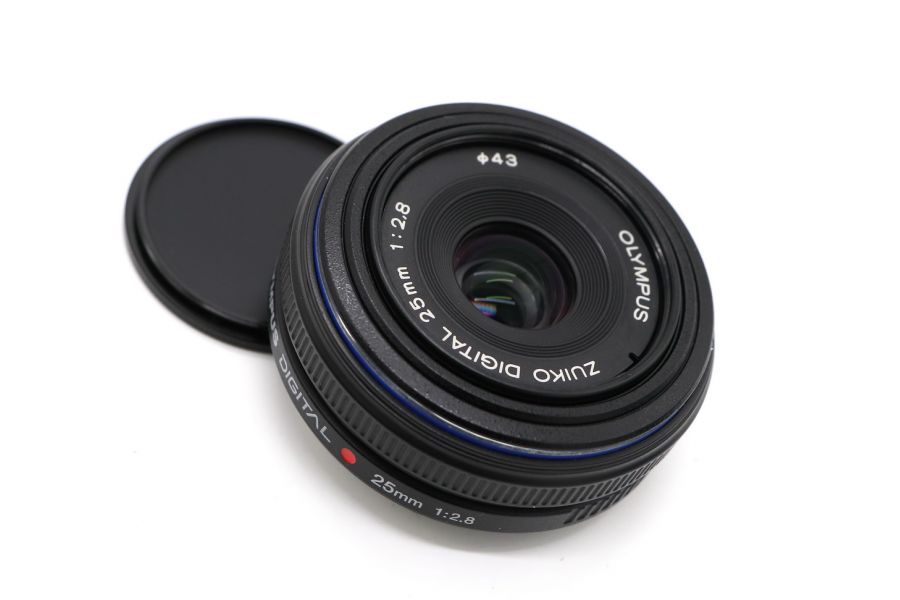 Объектив Olympus Zuiko Digital 25mm f/2.8