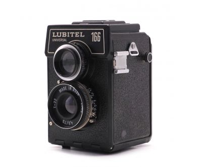 Фотоаппарат Любитель 166 Универсал (СССР, 1992г.)