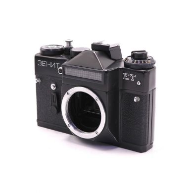 Советский фотоаппарат Зенит ЕТ body черный (СССР)