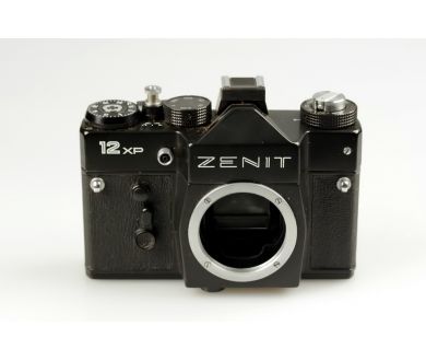 Купить Плёночный фотоаппарат Зенит 12ХР body (СССР) Плёночный фотоаппарат Зенит 12ХР body (СССР)