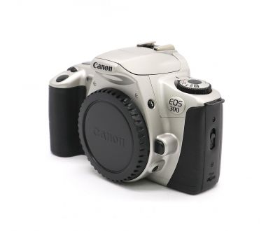 Фотоаппарат зеркальный Canon EOS 300 body