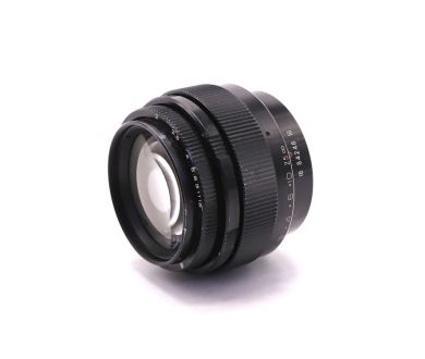 Длиннофокусный объектив Юпитер-9 f2/85mm (1990)