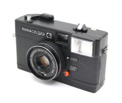 Компактная плёночная фотокамера Konica C35 EFP