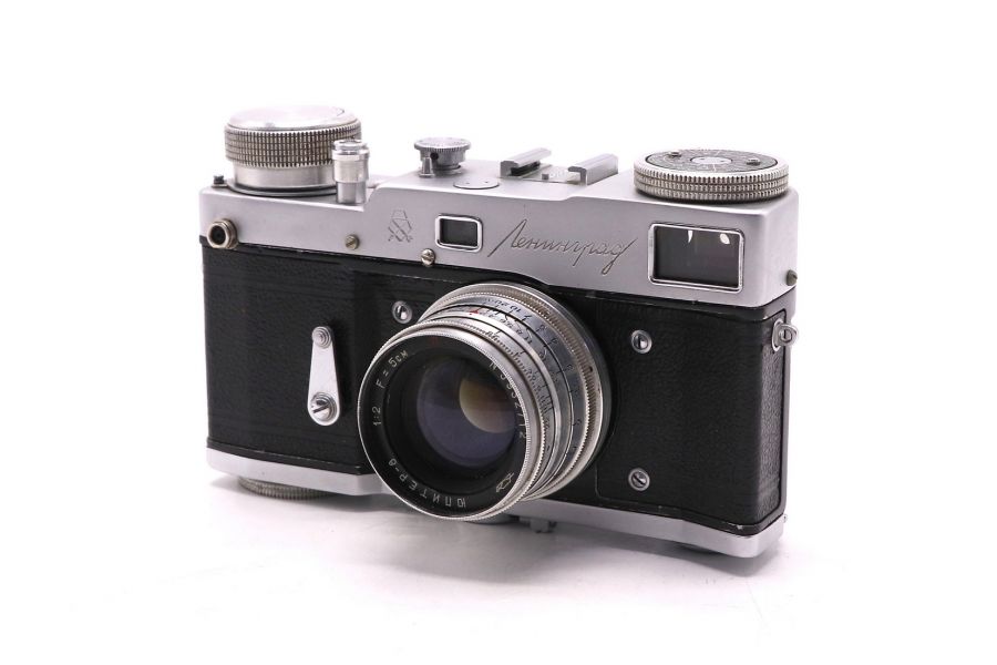 Плёночный  фотоаппарат Ленинград + Юпитер-8 П