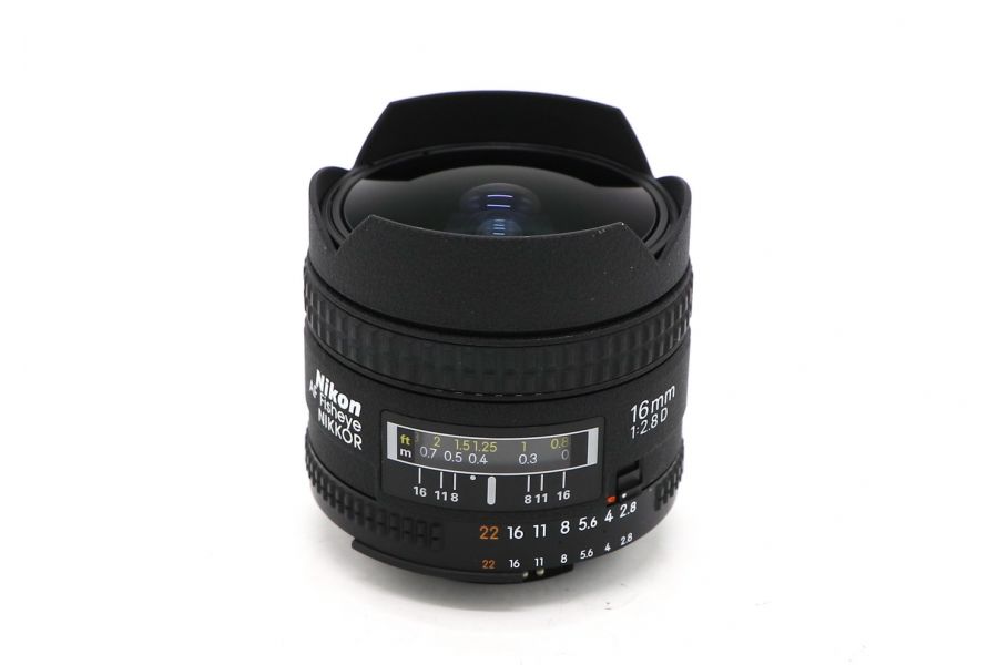Объектив Nikon 16mm f/2.8D AF Fisheye-Nikkor