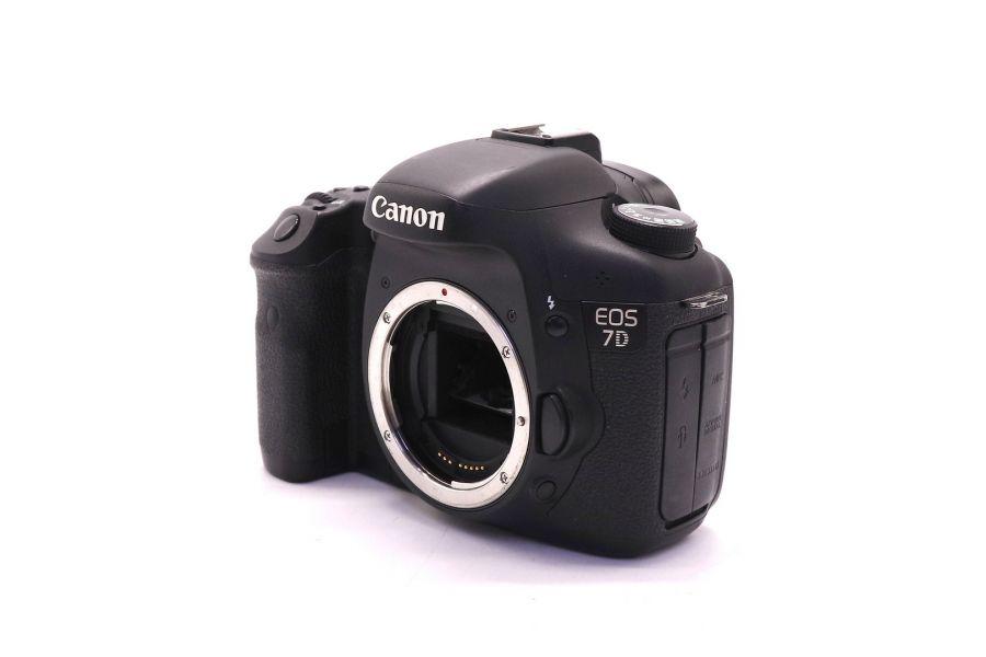 Камера Canon EOS 7D body (пробег 9500 кадров)
