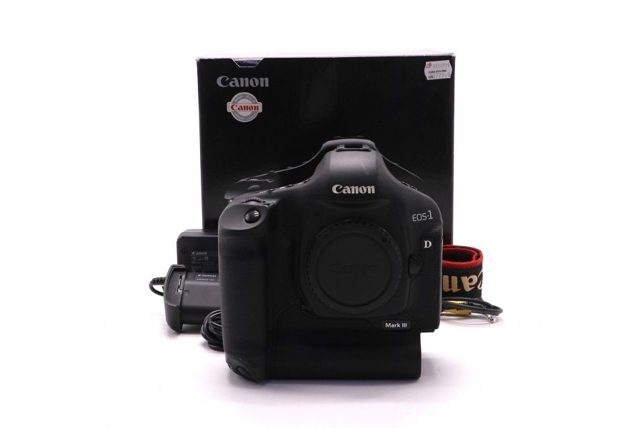 Камера Canon EOS 1D Mark III body в упаковке