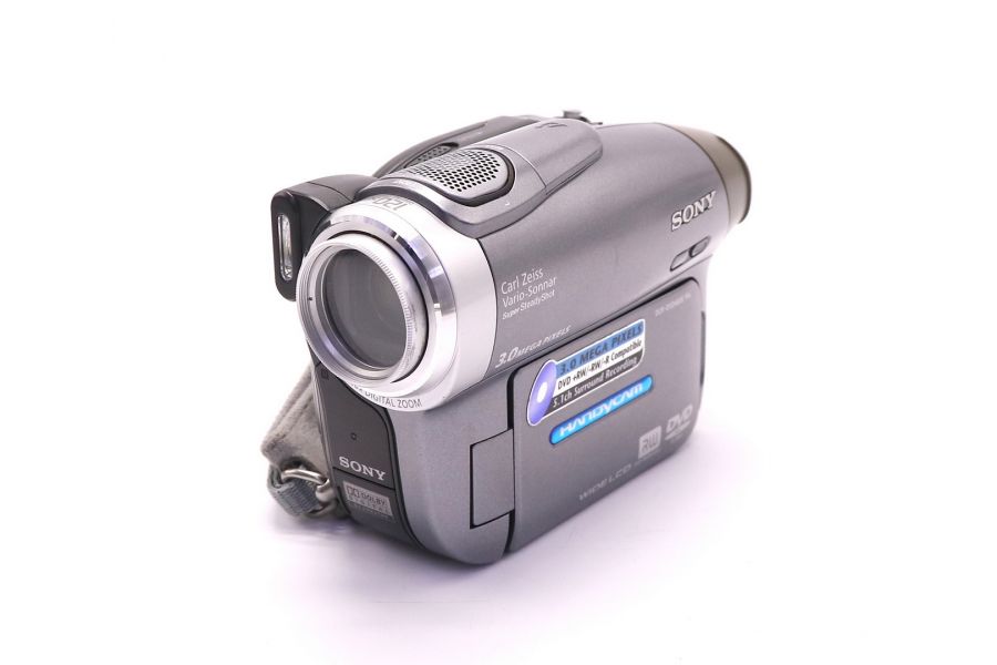 Видеокамера цифровая Sony DCR-DVD403E Handycam
