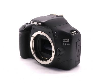 Фотокамера Canon EOS 550D body (пробег 18845 кадров)
