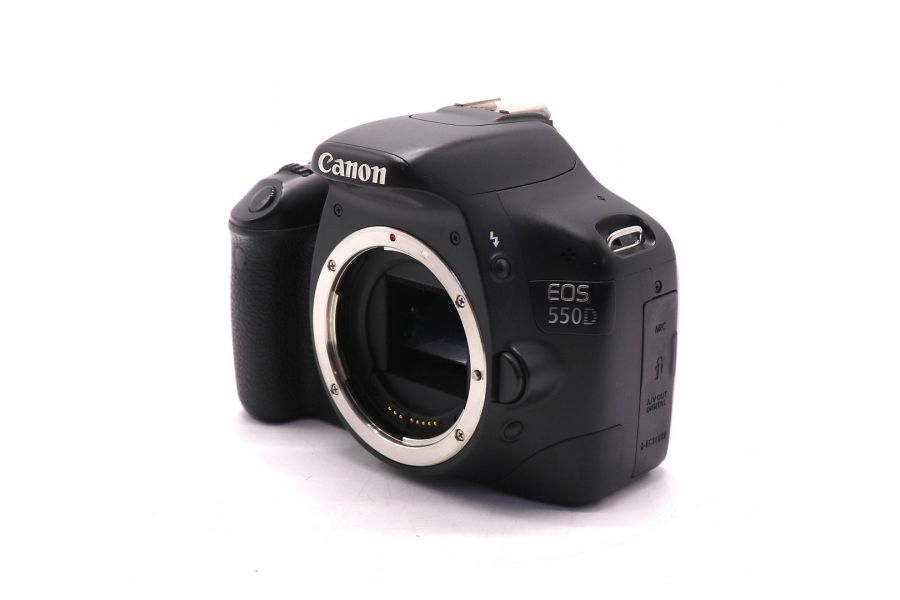 Фотокамера Canon EOS 550D body (пробег 18845 кадров)