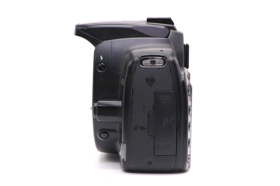 Цифровой зеркальный фотоаппарат Canon EOS 400D body