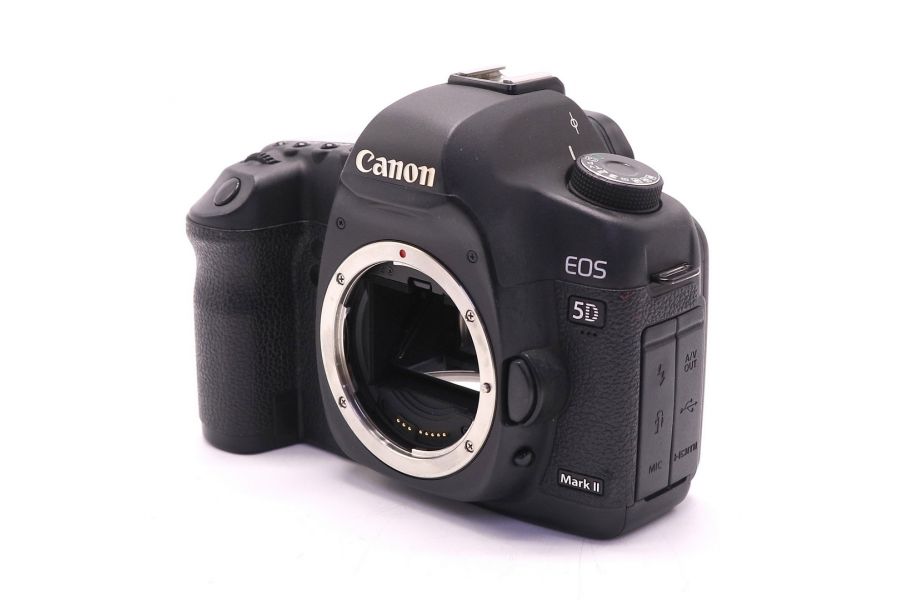 Canon EOS 5D Mark II body (пробег 49600 кадров)