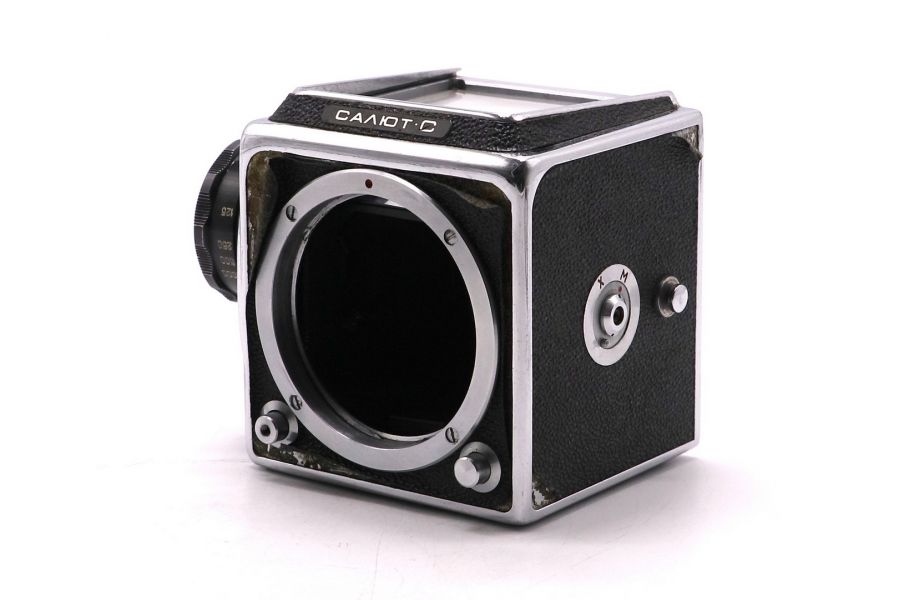 Советский фотоаппарат Салют-С body (неисправный)