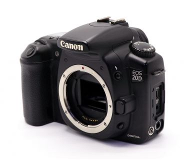 Зеркальный фотоаппарат Canon EOS 20D body